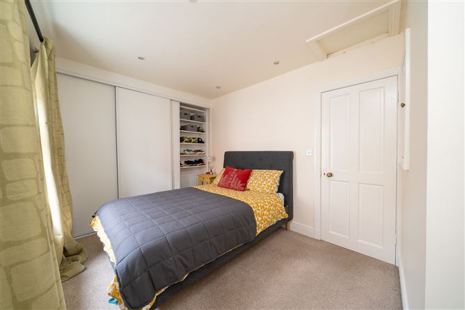10 Bow Bridge , Kilmainham, Dublin 8