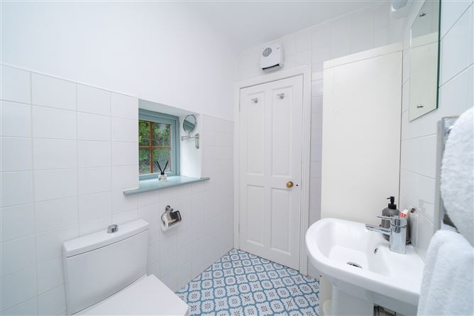 10 Bow Bridge , Kilmainham, Dublin 8