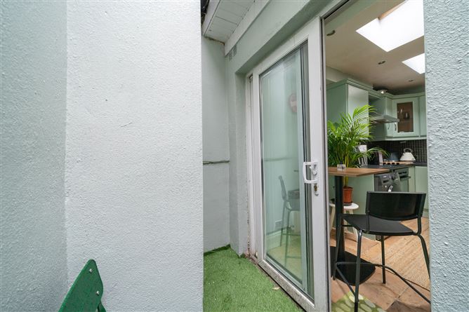 10 Bow Bridge , Kilmainham, Dublin 8