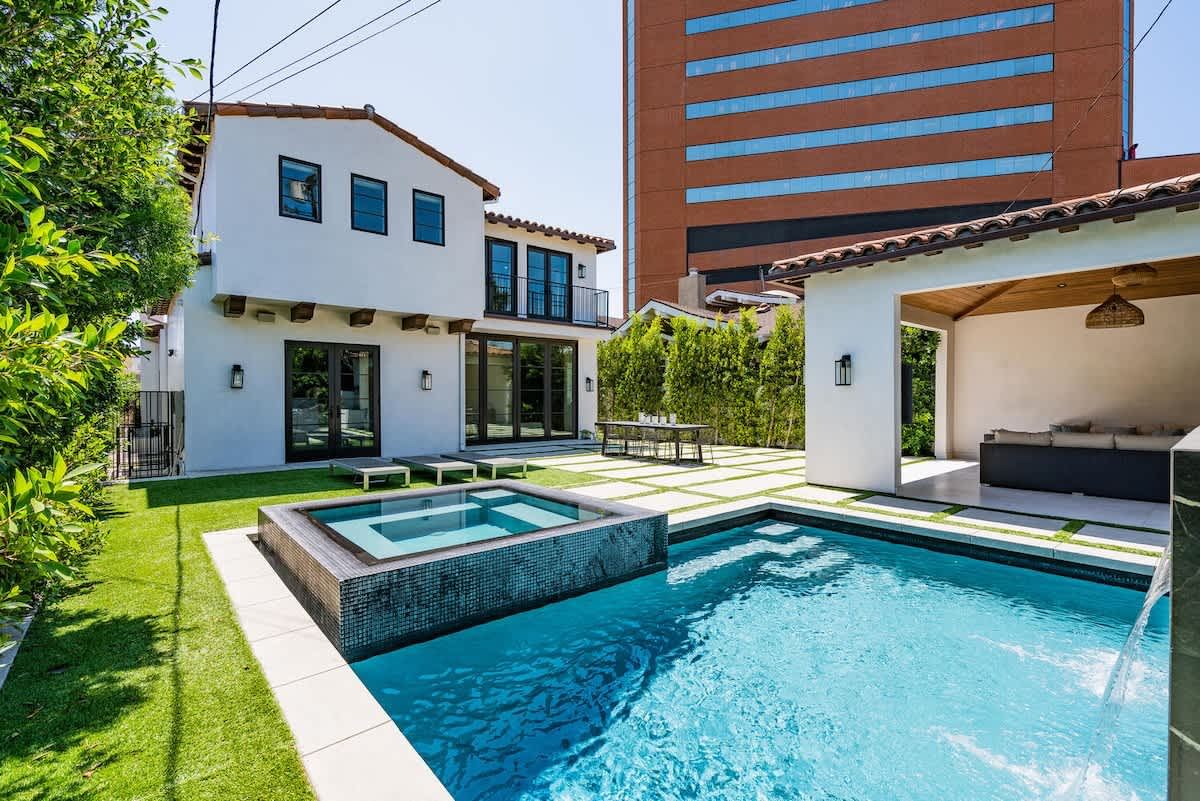 Sunny Views,Los Angeles,California,USA