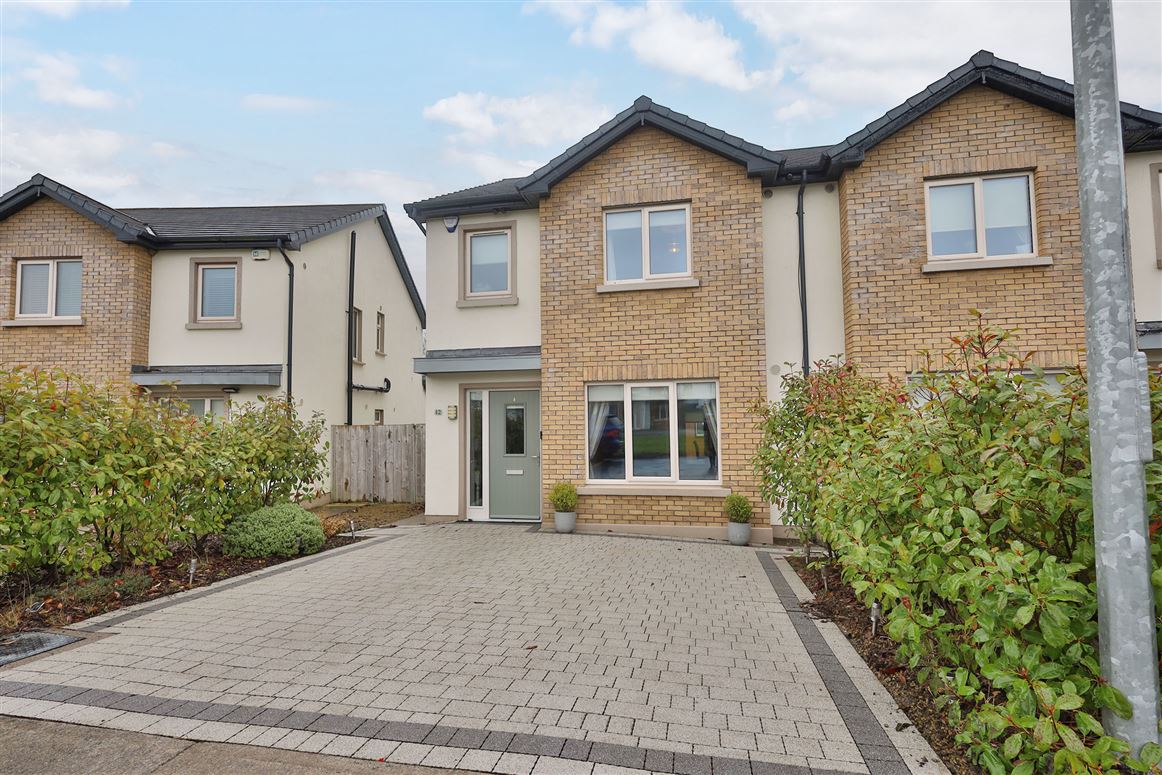 12 The Green, Bracken Hill, Kilmessan, Meath