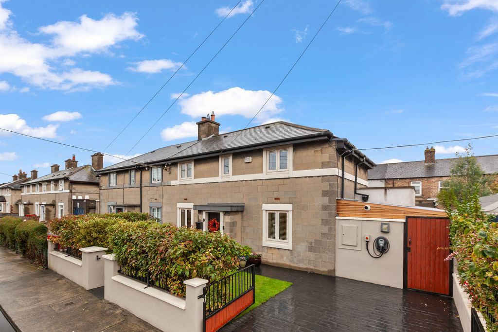 Photo 1 of 19 — 5 Strangford Road East, East Wall, Dublin 3