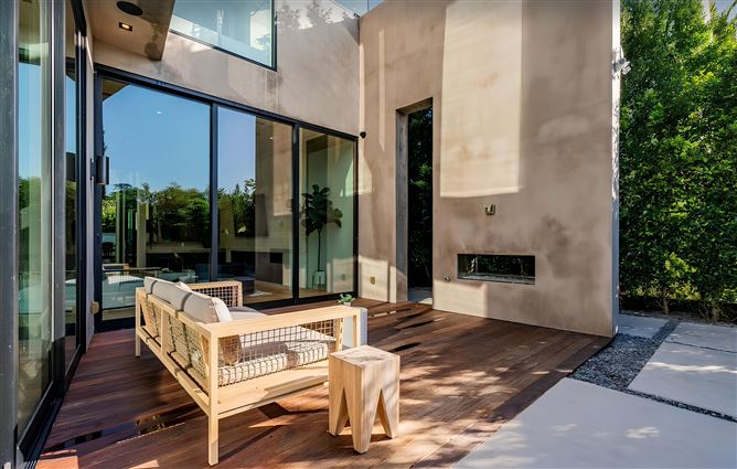 Groves & Open Sky,Los Angeles,California,USA