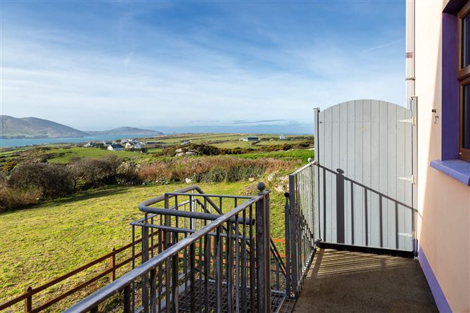 1 Strand View, Cluin, Allihies, Co. Cork