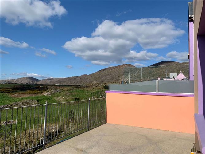 1 Strand View, Cluin, Allihies, Co. Cork