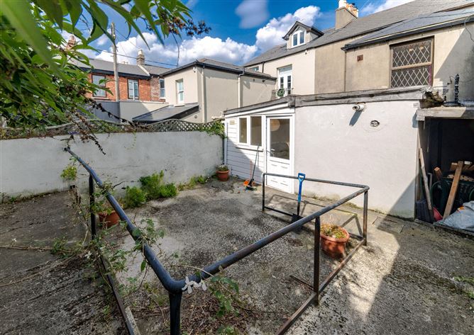 2 Kingsland Parade, South Circular Road, Portobello, Dublin
