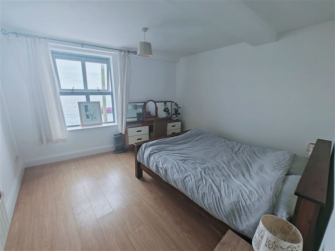 104 Pier Head Apartments, Store Street, Youghal, Cork