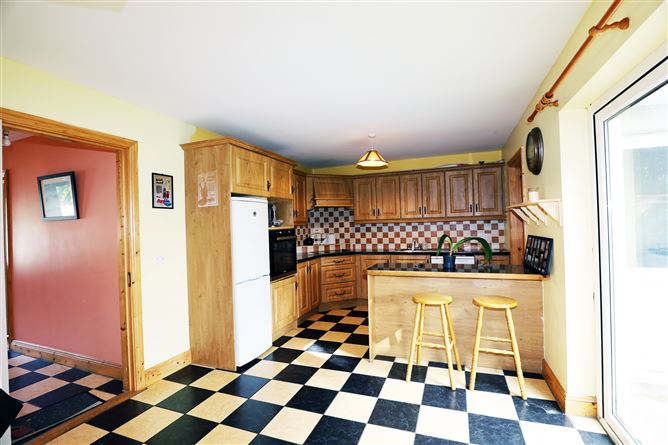 12 Daunt Court, Ballineen, Cork