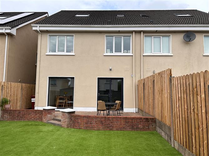 No 10 Cricket Court, Tuam, Galway