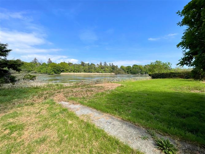 Aviemore, Island Lane, Ballinakill, Waterford