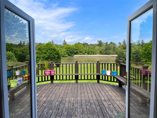 Aviemore, Island Lane, Ballinakill, Waterford