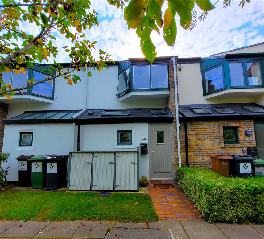 12 Lambourne Village, Clontarf, Dublin 3
