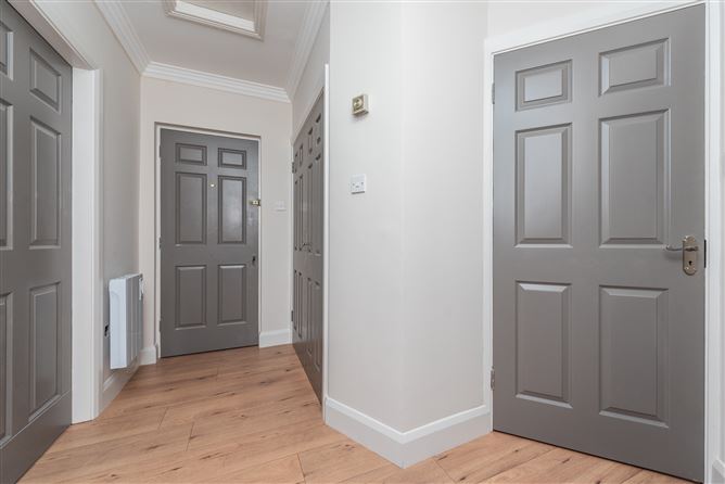https://photos-a.propertyimages.ie/media/7/0/0/4949007/721ba068-c523-496e-b615-ca74cf37b5c4_l.jpg