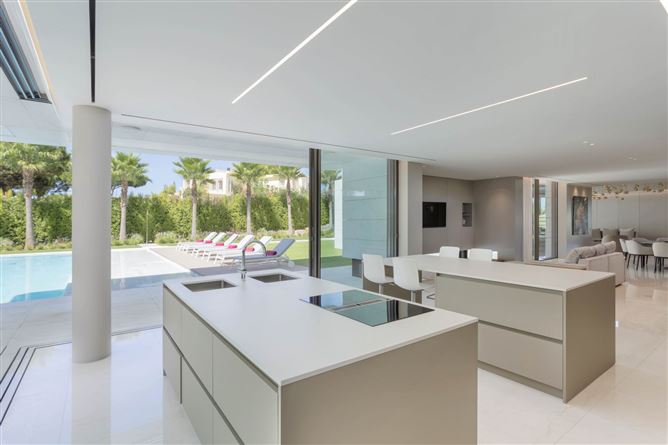 Photo 6 of 45 — Burgess, Quinta Do Lago, Algarve