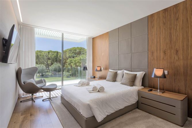 Photo 14 of 45 — Burgess, Quinta Do Lago, Algarve