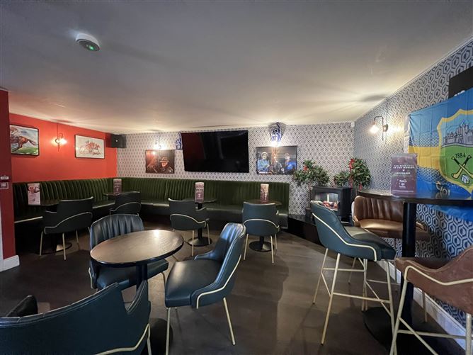 22 The Abbey, Cahir, County Tipperary