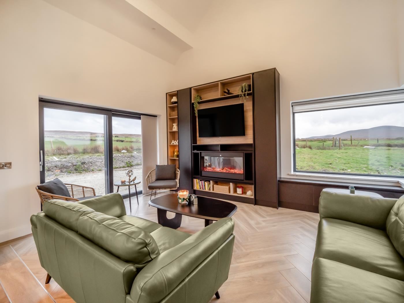 Photo 1 of 12 — 3 Bed in Ballina,Ballina,  Mayo