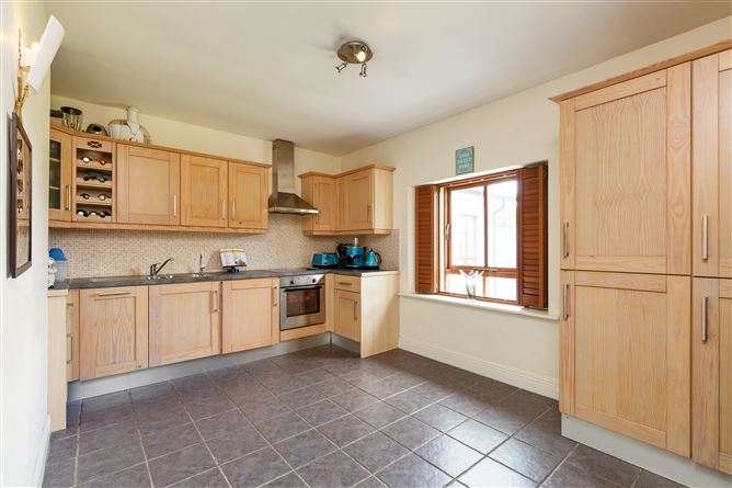 Apt 2, Brooklawn, Dungriffin Road, Howth, County Dublin