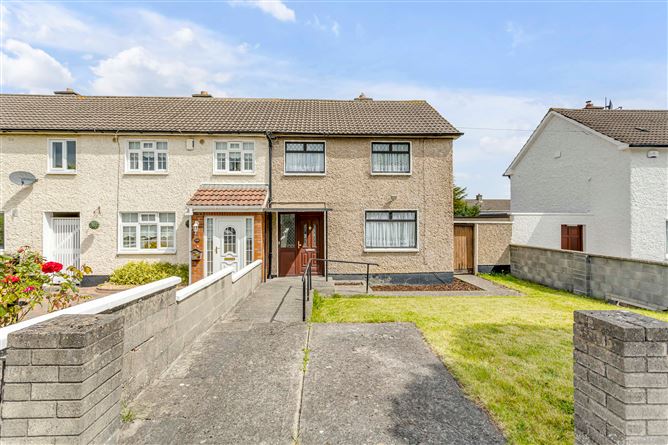 7 Carrickmount Drive, Churchtown, Dublin 14