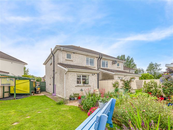 16 The Walk, Liffey Hall, Newbridge, Kildare
