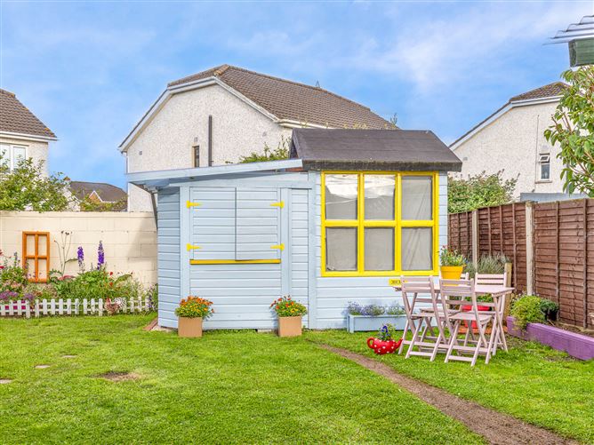 16 The Walk, Liffey Hall, Newbridge, Kildare