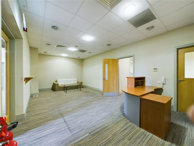 Unit 16, Roslevan Shopping Centre, Tulla Road, Ennis, Co. Clare