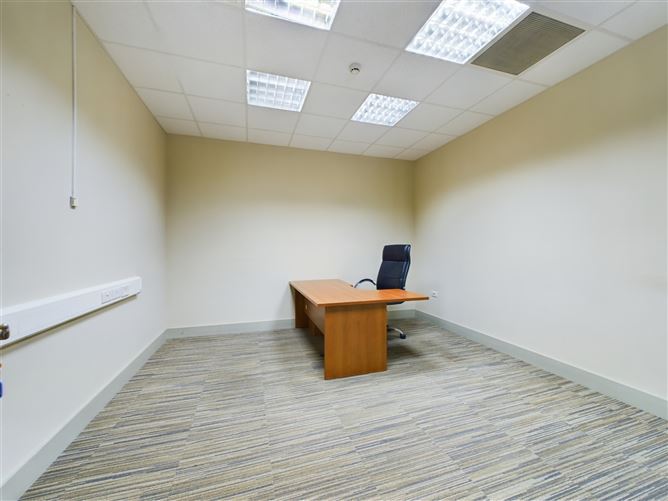 Unit 16, Roslevan Shopping Centre, Tulla Road, Ennis, Co. Clare