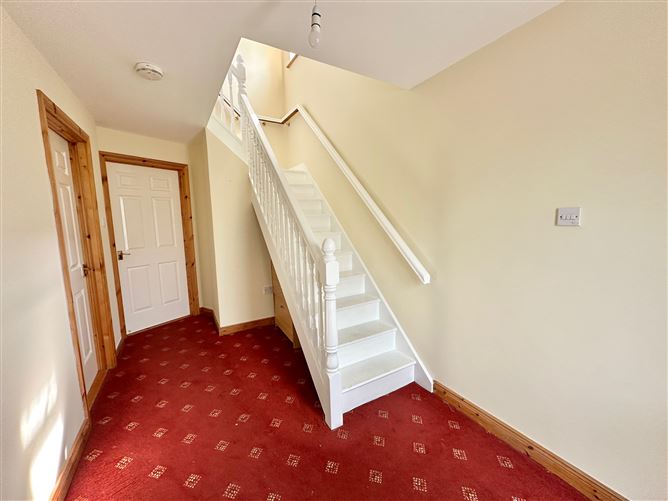 7 Gola Crest, Scotstown, Monaghan