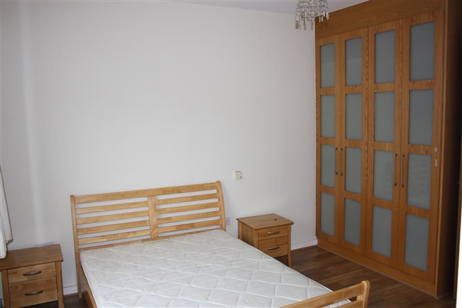 28 The Stableyard, Oldtown Demesne, Naas , Co Kildare, Naas, Kildare, W91 N795