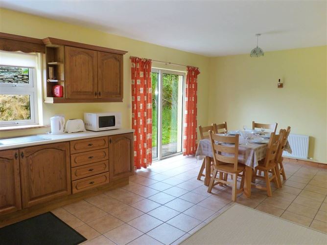 3 Bed in Dingle,Dingle,  Kerry