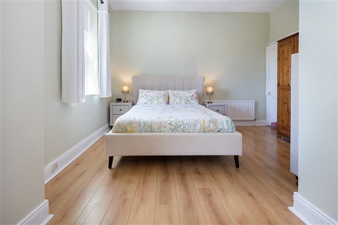 Lakeview, Carrignafoy, Cobh, Co. Cork- , Cobh, Cork