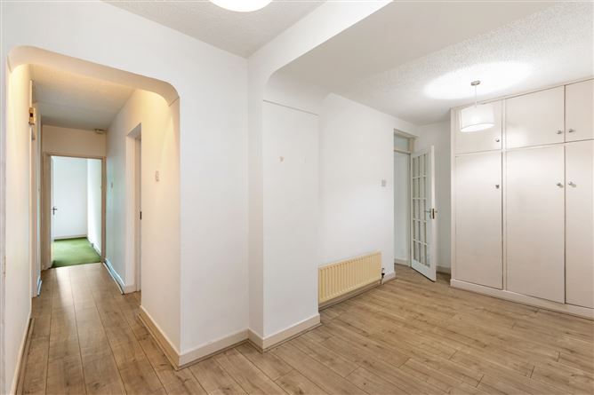 11 Rowan Hall, Millbrook Village, Milltown, Dublin 6