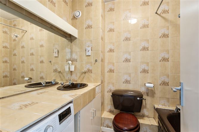 11 Rowan Hall, Millbrook Village, Milltown, Dublin 6