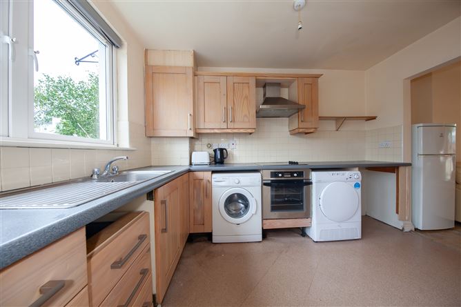 11 Delhurst Avenue, Ongar Park, Dublin 15, Co. Dublin