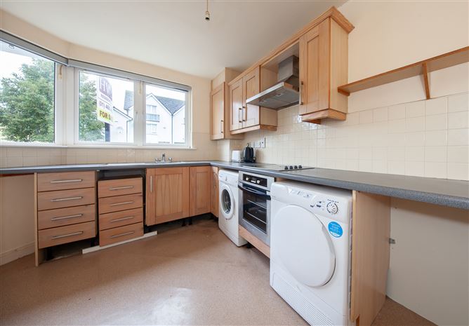 11 Delhurst Avenue, Ongar Park, Dublin 15, Co. Dublin