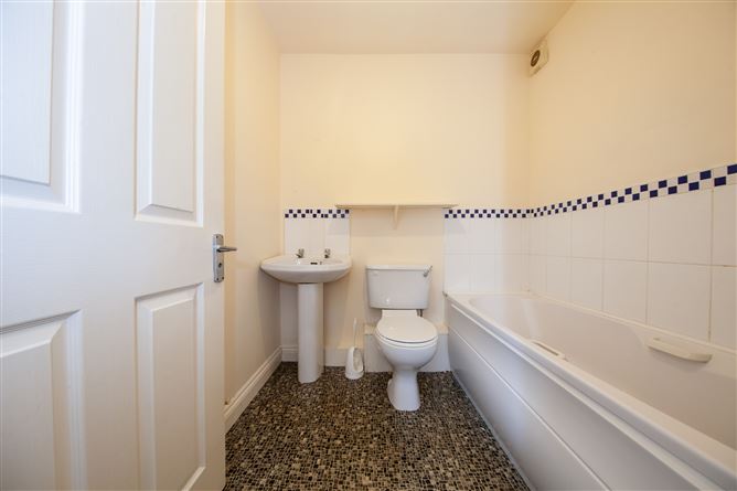 11 Delhurst Avenue, Ongar Park, Dublin 15, Co. Dublin