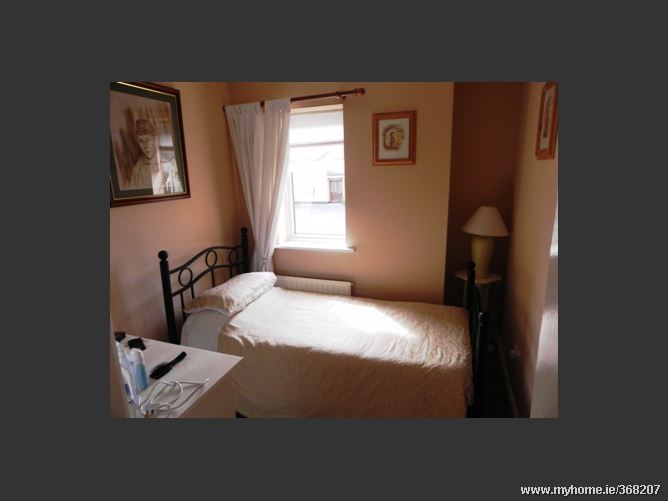 12 THE ELMS, Newbridge, Co. Kildare