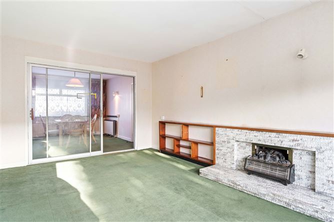 27 Shelton Park, Kimmage, Dublin 12