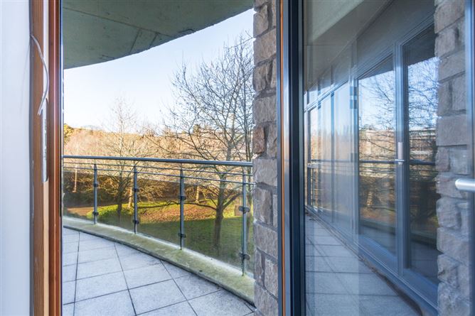 2 Glenbrook Hall, Newtownmountkennedy, Wicklow