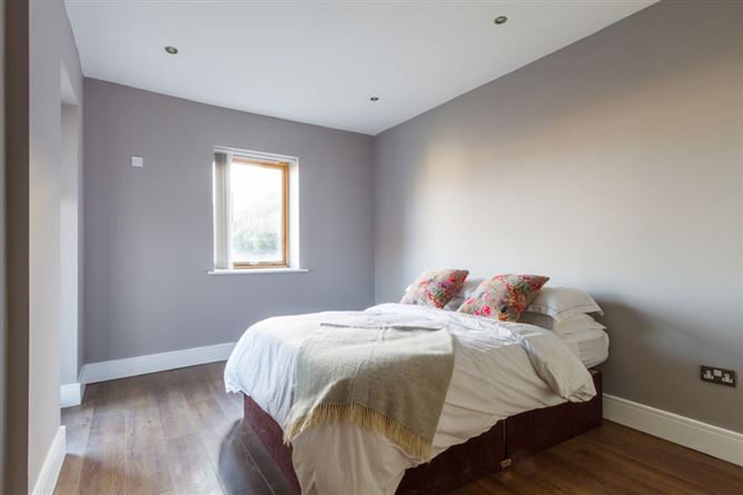 2 Glenbrook Hall, Newtownmountkennedy, Wicklow