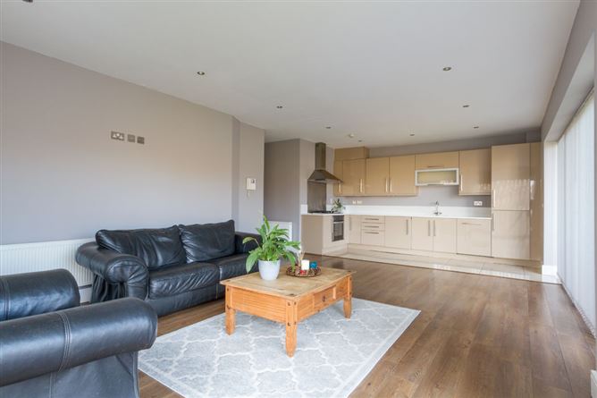 2 Glenbrook Hall, Newtownmountkennedy, Wicklow