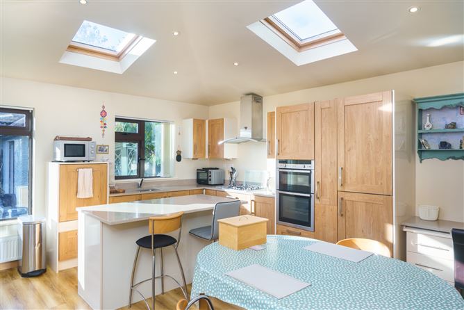 8 Clune Road, Finglas, Dublin 11