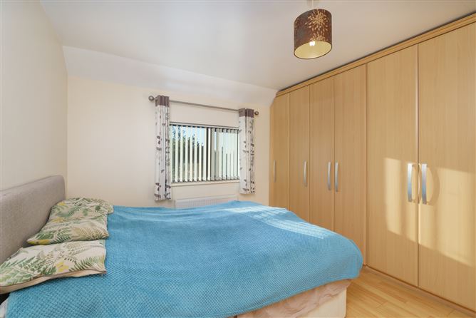 8 Clune Road, Finglas, Dublin 11