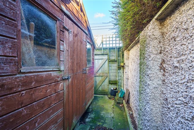 8 Clune Road, Finglas, Dublin 11
