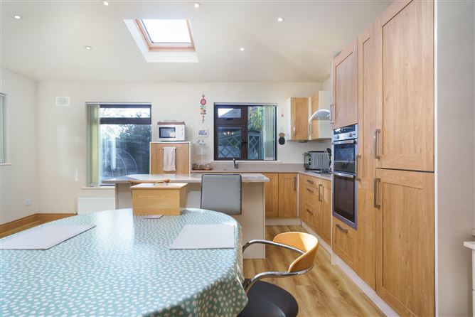 8 Clune Road, Finglas, Dublin 11