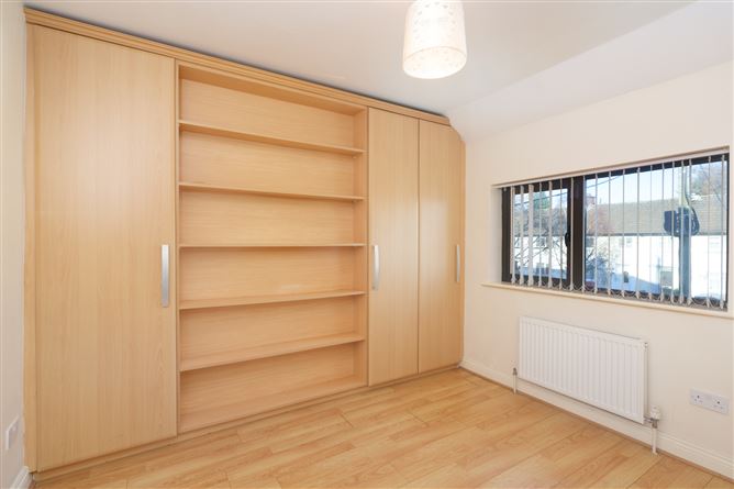8 Clune Road, Finglas, Dublin 11