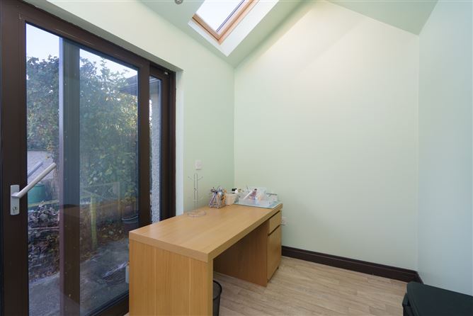 8 Clune Road, Finglas, Dublin 11