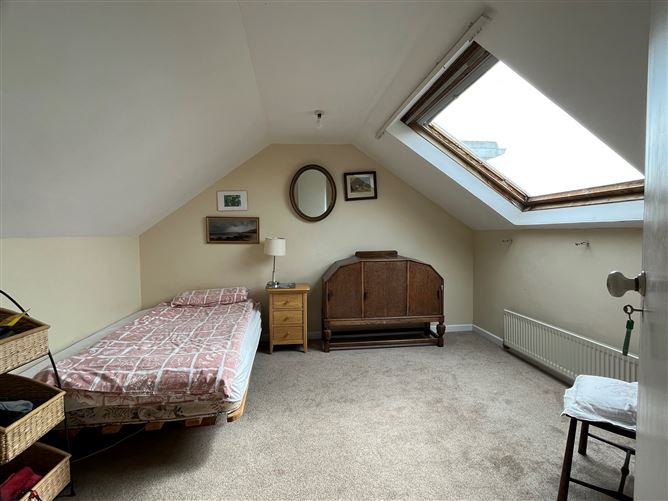8 Old Westfields, North Circular Road, Limerick