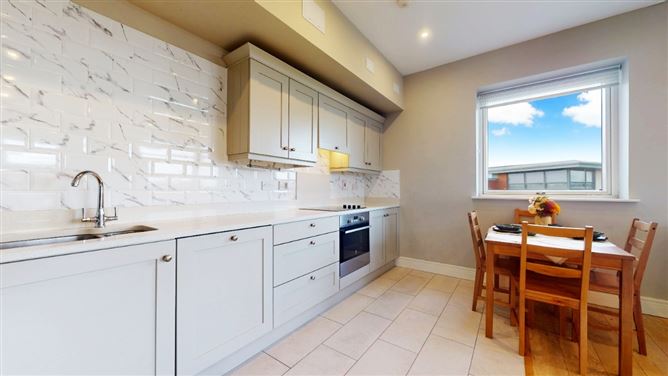 Apartment 13 Clonbern, Phoenix Park Avenue, Phoenix Park Racecourse, Castleknock, Dublin 15