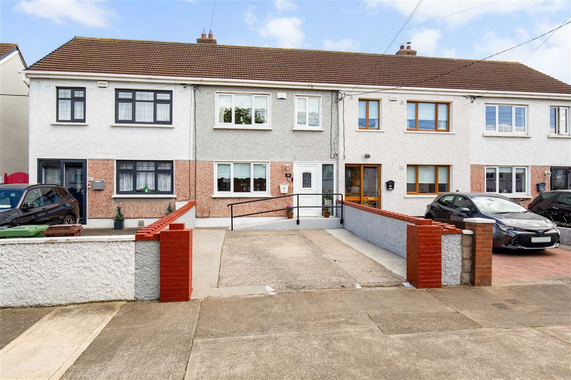 39 St Brendan's Crescent, Greenhills,   Dublin 12